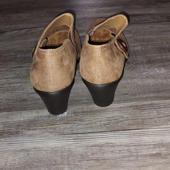 Softspots Cate13 Tan Leather Heels  Women’s Wide Strap Cuban Heels Comfort Sz 11 - Picture 4 of 7